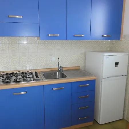 Διαμέρισμα Comfy Flat With Pool-beahost