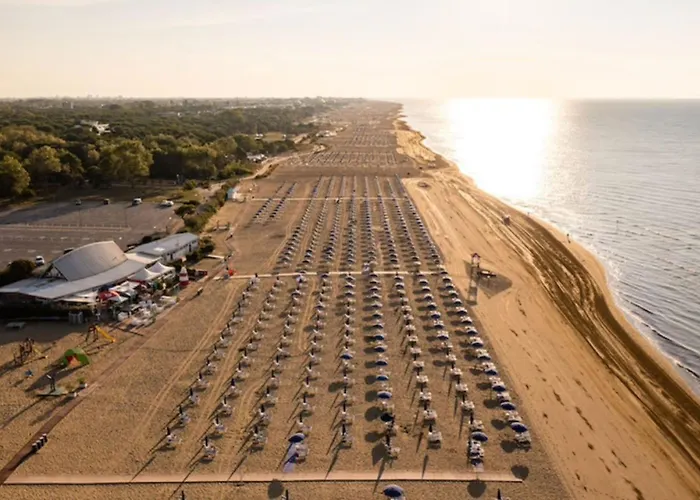 Comfy Flat With Pool-beahost アパート